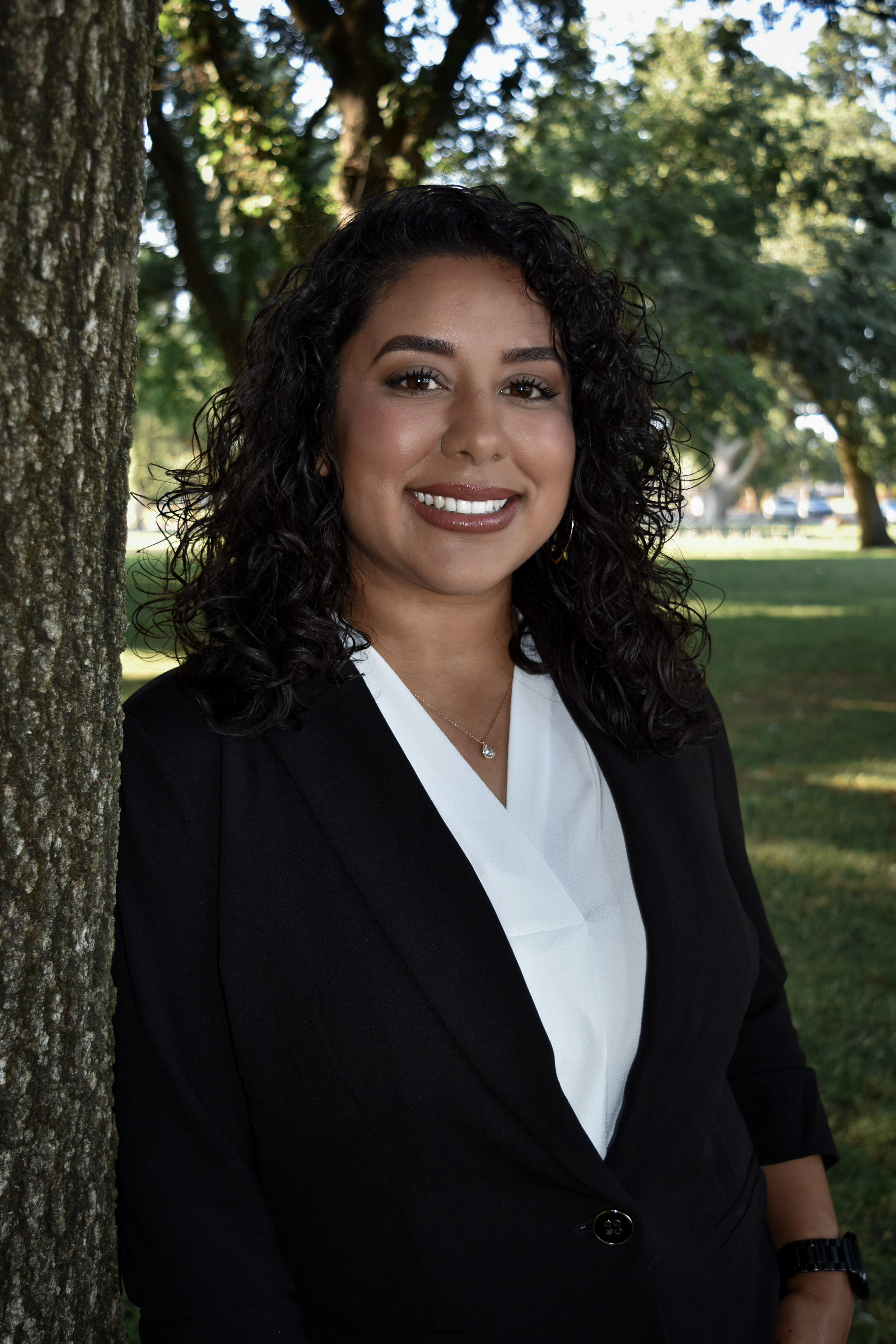 Alyssa - Signature Elements Notary